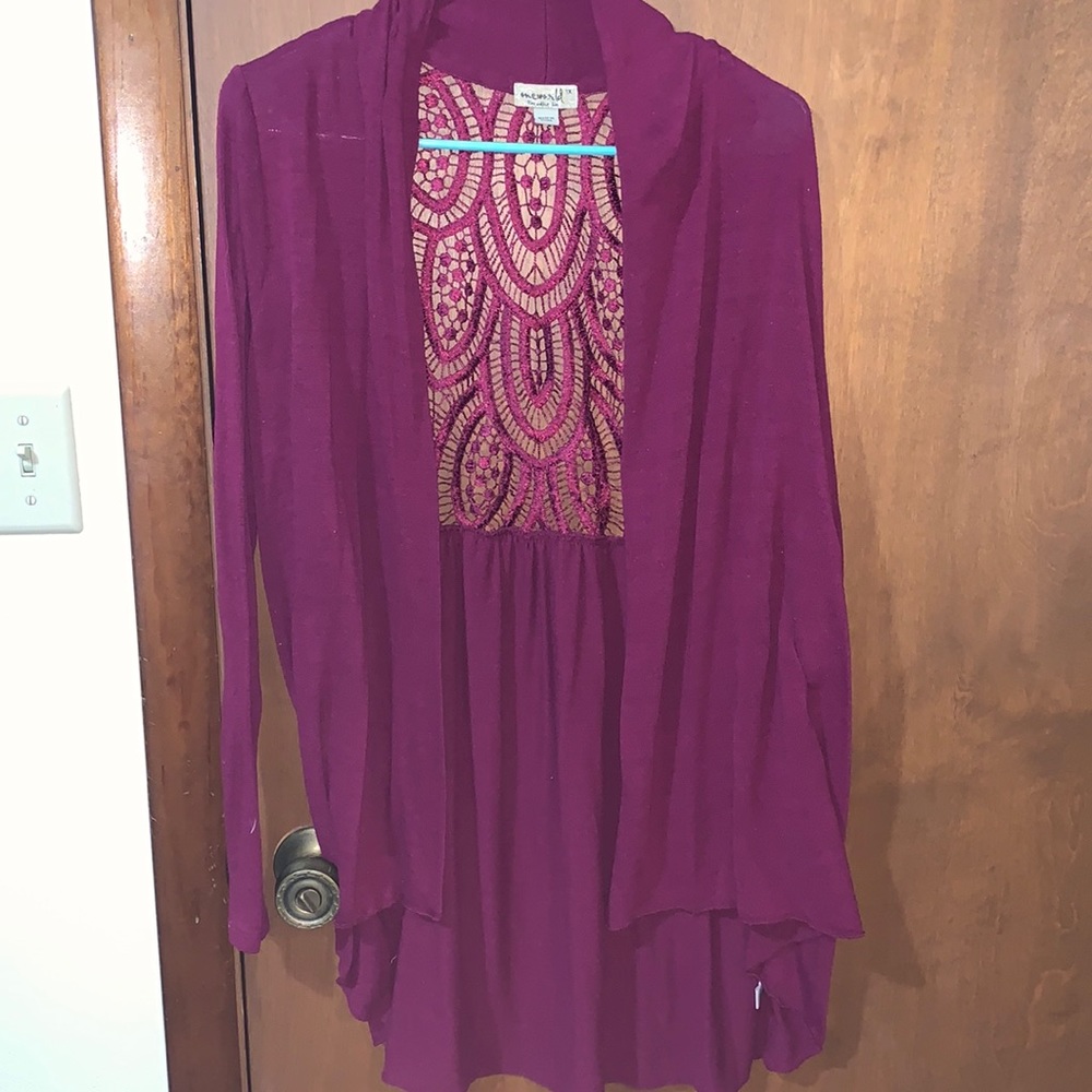 Burgundy lace back cardigan